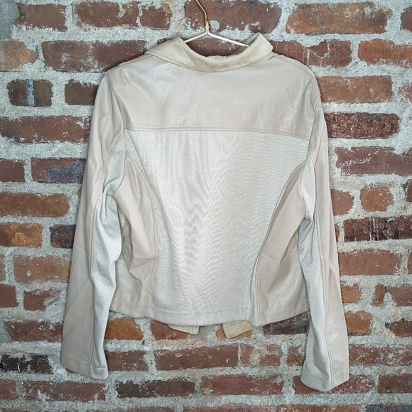 Bagatelle Large Tan Faux Suede Asymmetrical Front Full Zip Jacket - Picture 6 of 10